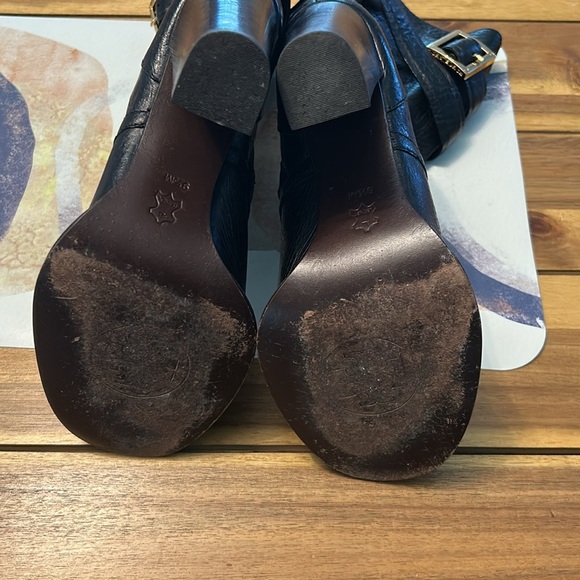 Tory Burch Black Leather Wedge Bootie Motto Boot - Picture 6 of 6